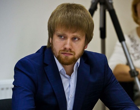 Рыбкин Алексей | БФ Родина наш дом — логотип